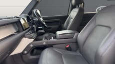 Land Rover Defender 3.0 D250 HSE 90 3dr Auto Diesel Estate